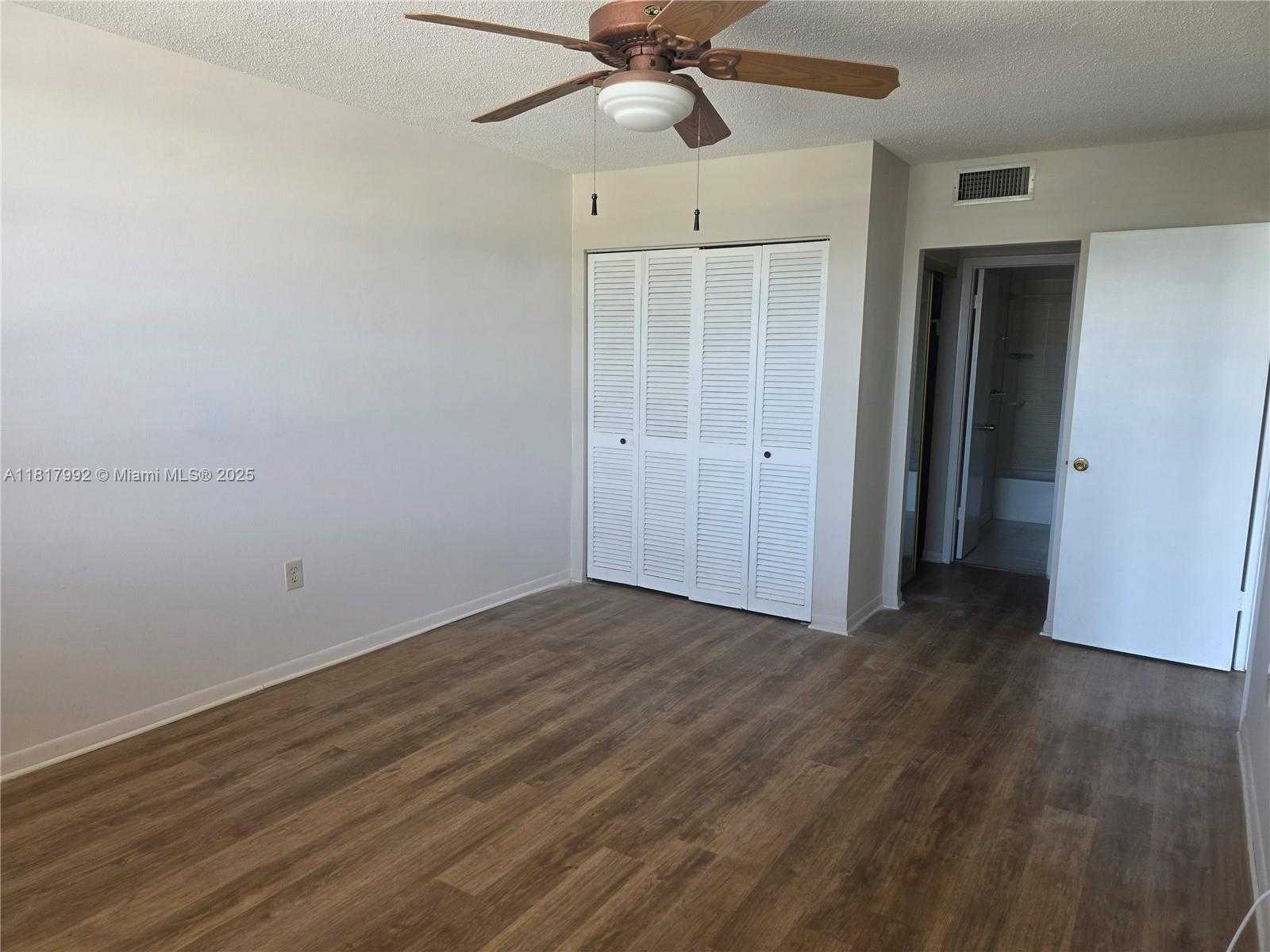 Small Image of 1080 94TH ST #302, Bay Harbor Islands Number 15