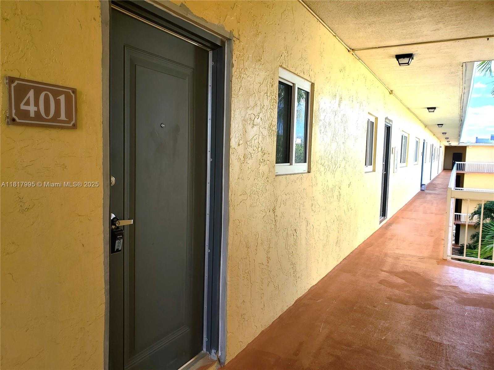 Small Image of 7705 CAMINO REAL #B401, Miami Number 2
