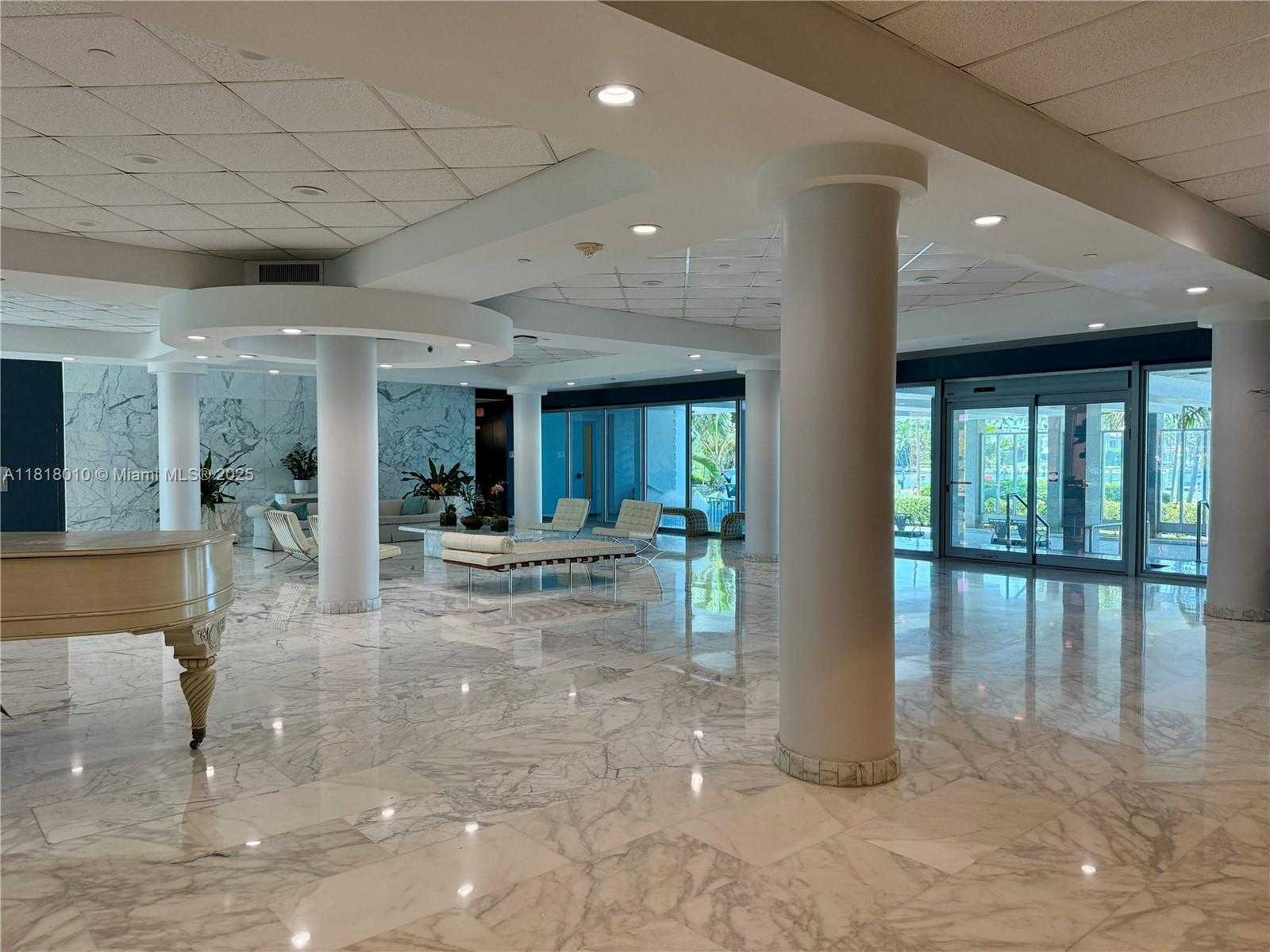 Small Image of 5055 COLLINS AVE #4A, Miami Beach Number 21
