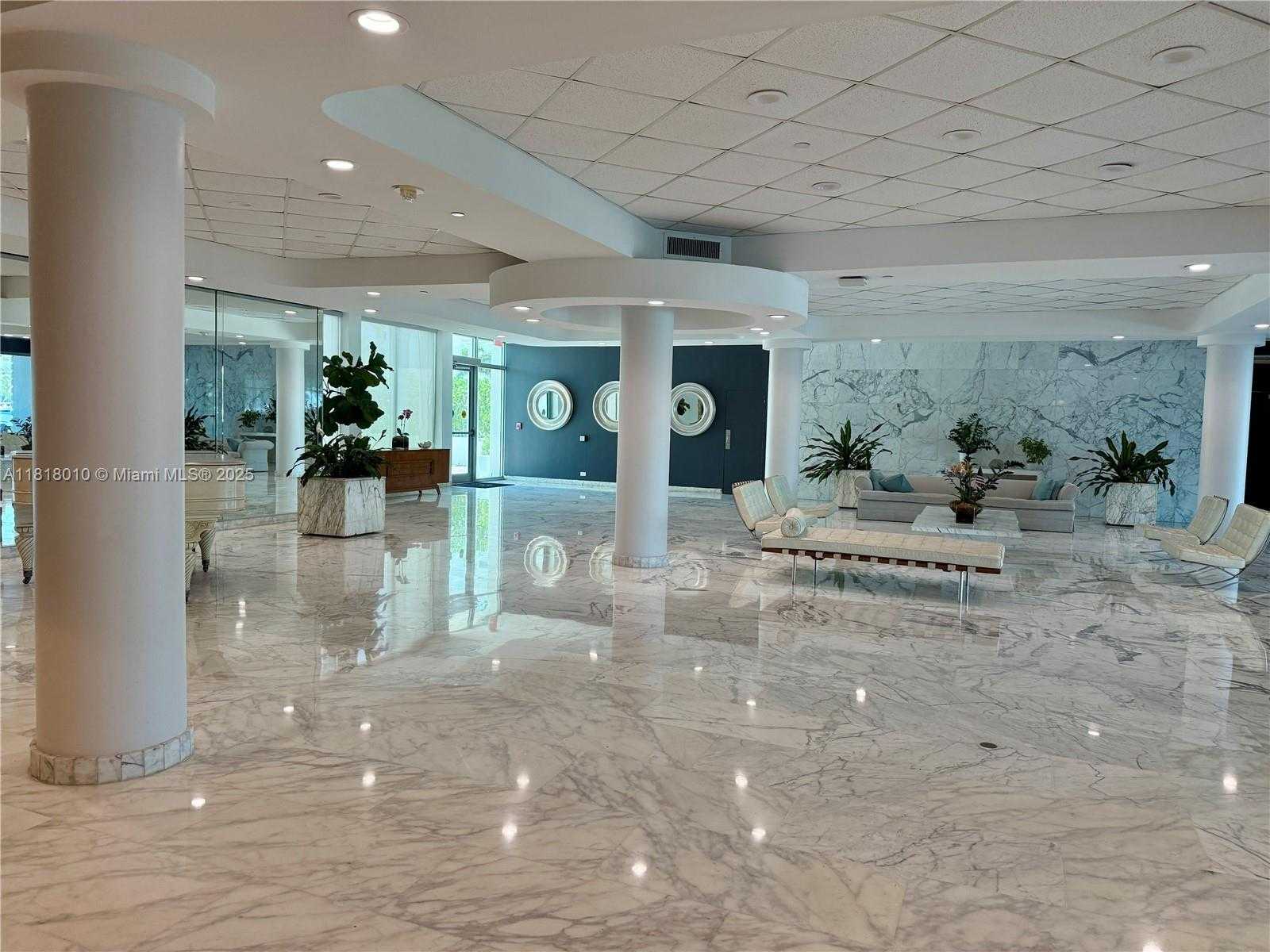 Small Image of 5055 COLLINS AVE #4A, Miami Beach Number 22