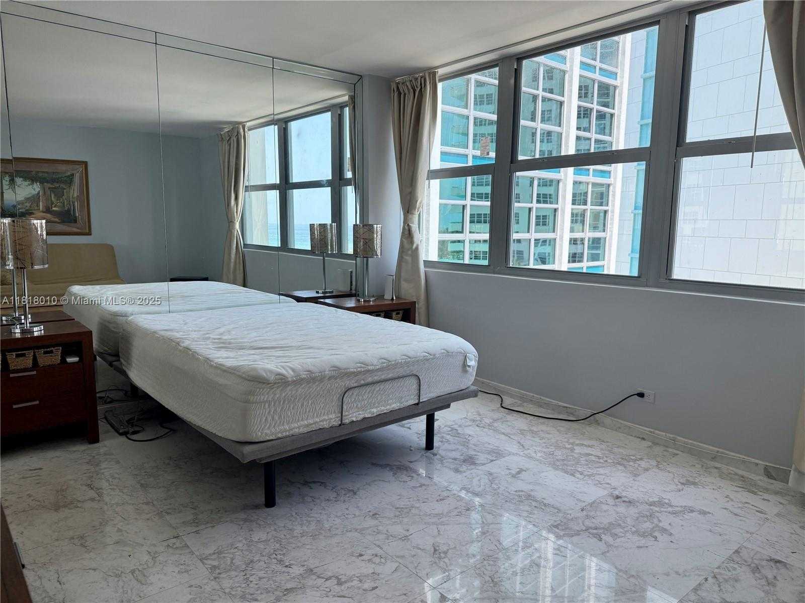 Small Image of 5055 COLLINS AVE #4A, Miami Beach Number 6