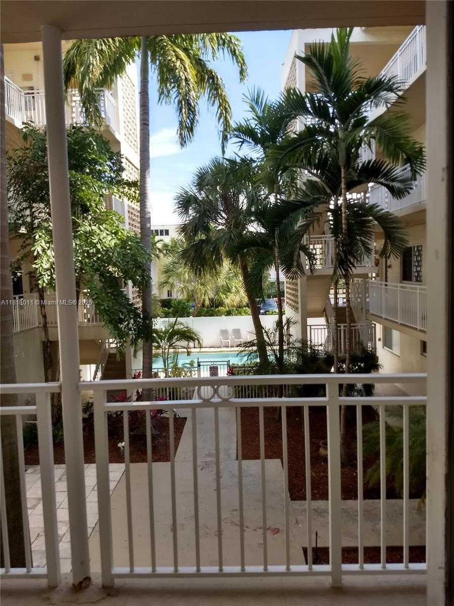 Small Image of 10001 WEST BAY HARBOR DR #204, Bay Harbor Islands Number 13