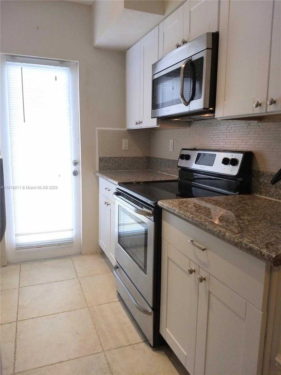 Small Image of 10001 WEST BAY HARBOR DR #204, Bay Harbor Islands Number 3