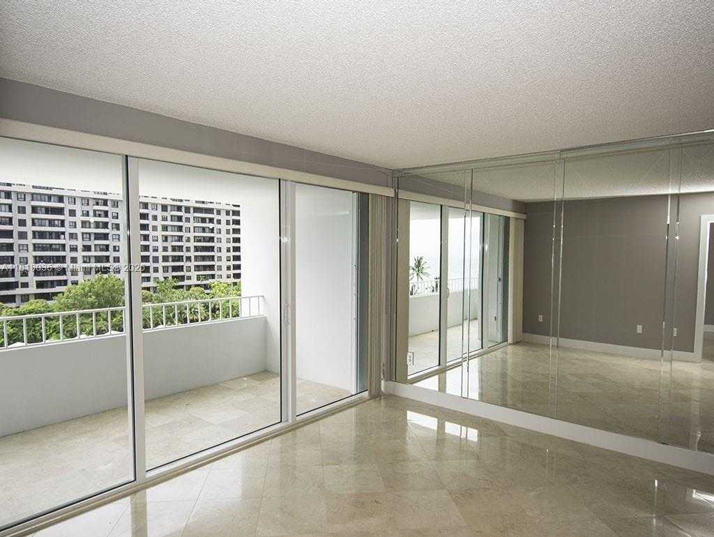 Small Image of 199 OCEAN LANE DR #703, Key Biscayne Number 11