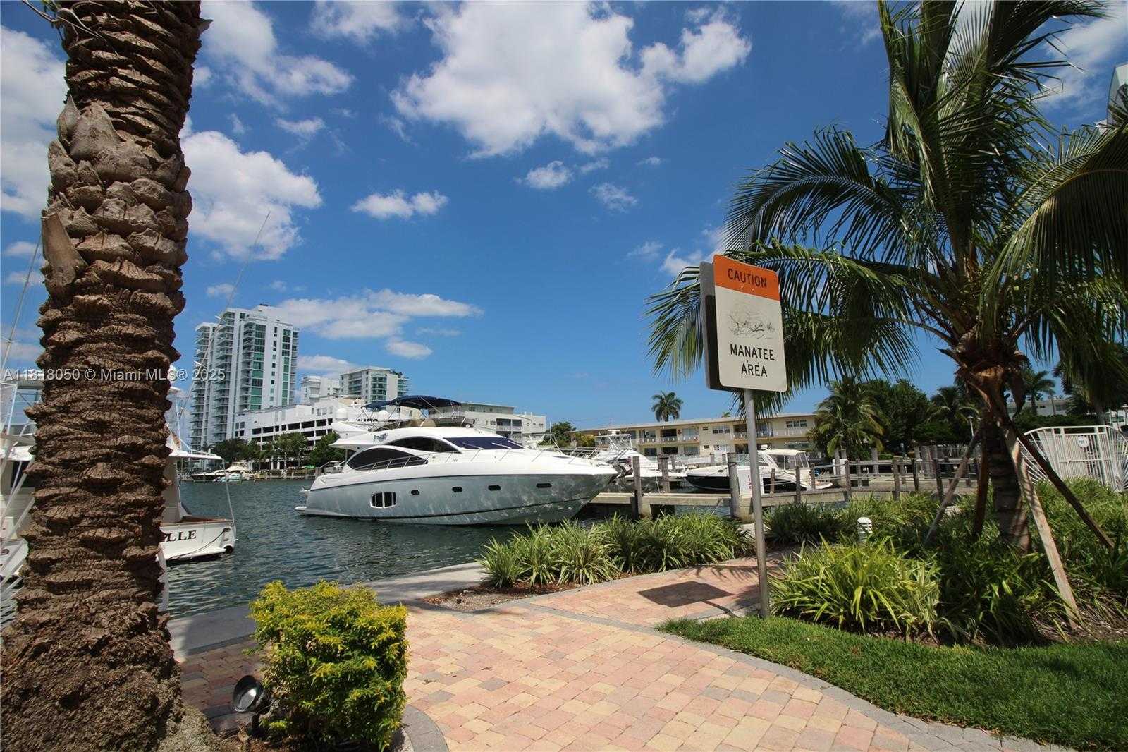 Small Image of 7910 HARBOR ISLAND DR #1004, North Bay Village Number 36