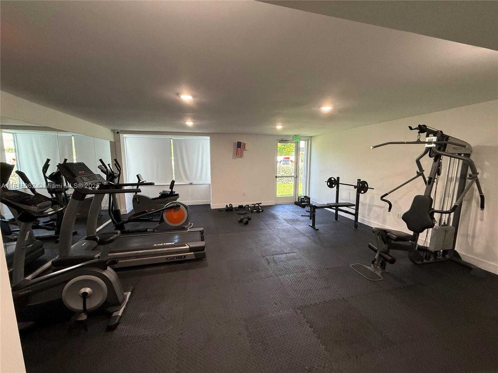 Small Image of 250 180TH #506, Sunny Isles Beach Number 12