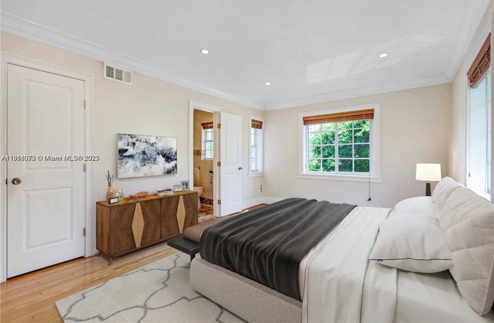 Small Image of 1551 WEST AVE #3, Miami Beach Number 13