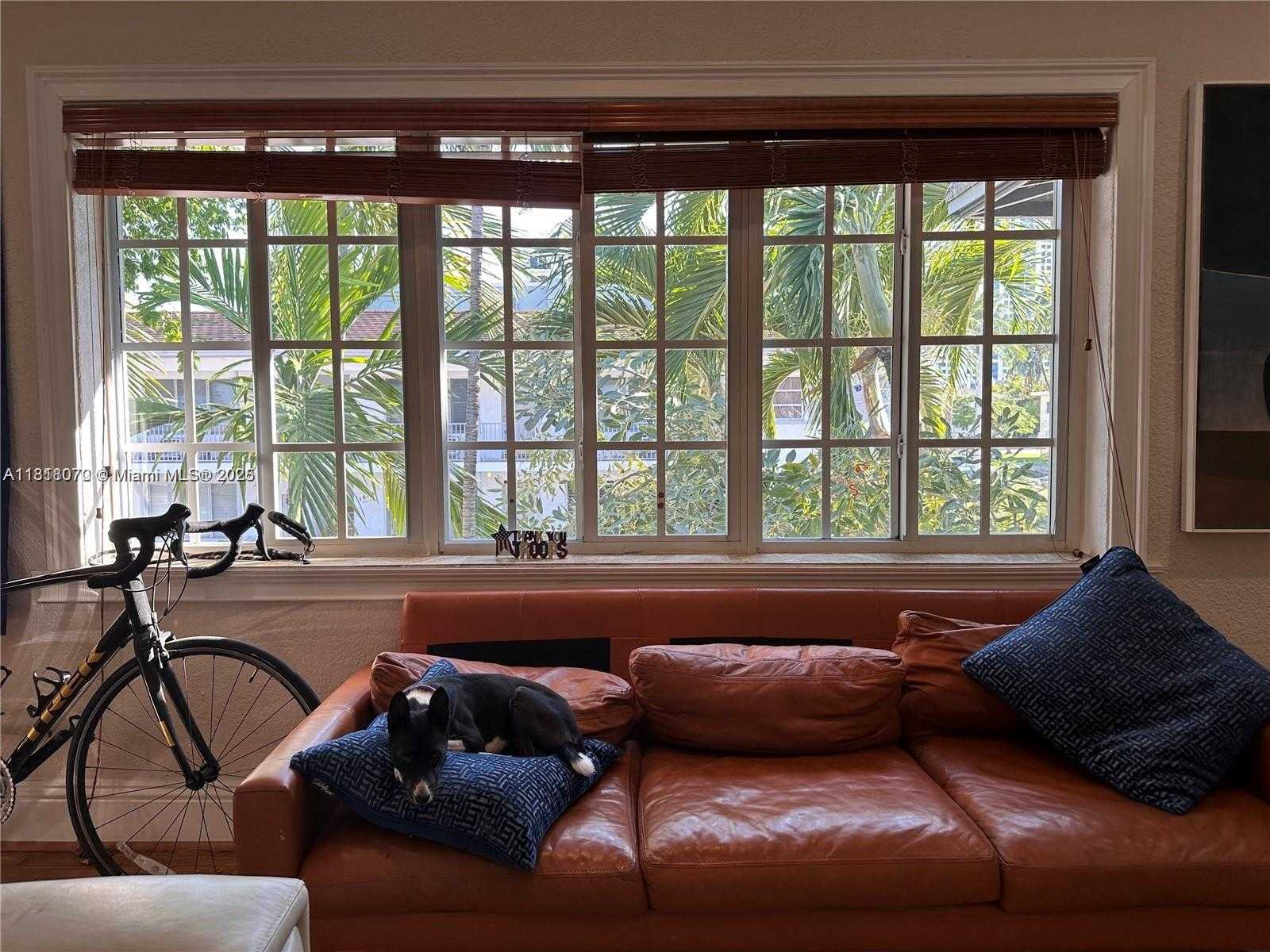 Small Image of 1551 WEST AVE #3, Miami Beach Number 7