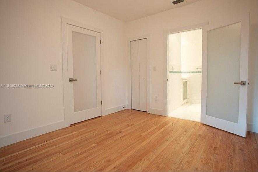 Small Image of 1717 CORTEZ ST #1717, Coral Gables Number 10
