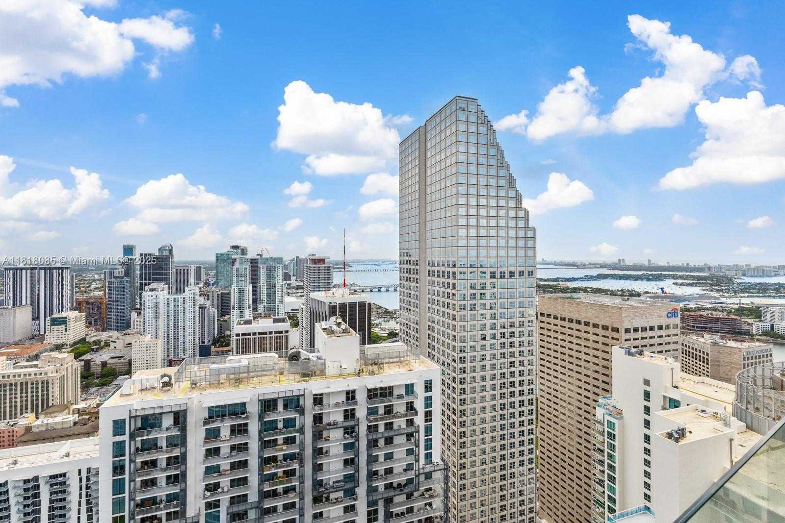Small Image of 300 BISCAYNE BLVD WAY #5109, Miami Number 14