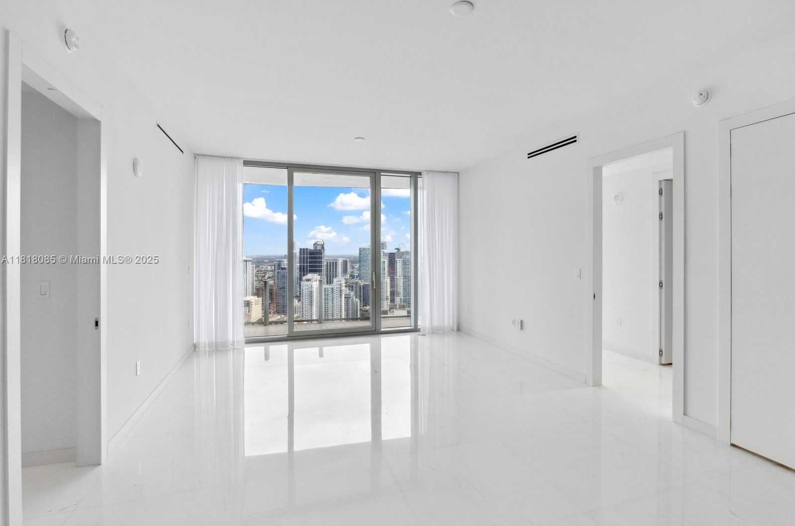 Small Image of 300 BISCAYNE BLVD WAY #5109, Miami Number 19