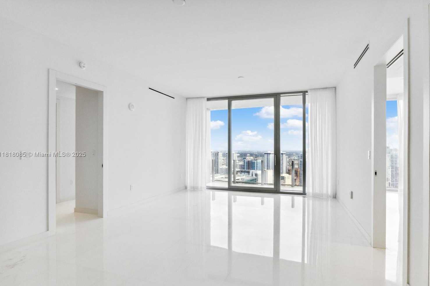 Small Image of 300 BISCAYNE BLVD WAY #5109, Miami Number 20