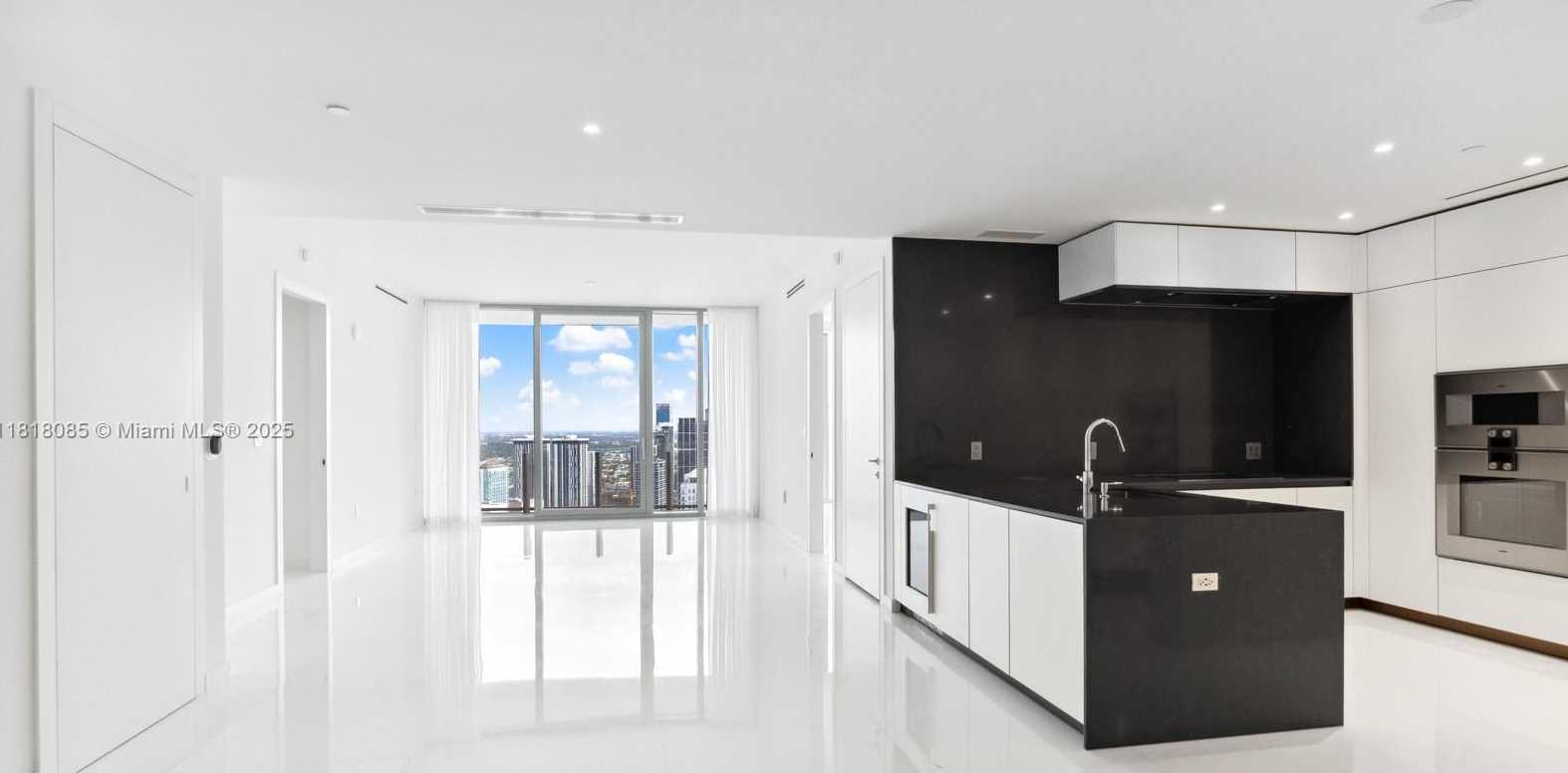 Small Image of 300 BISCAYNE BLVD WAY #5109, Miami Number 28