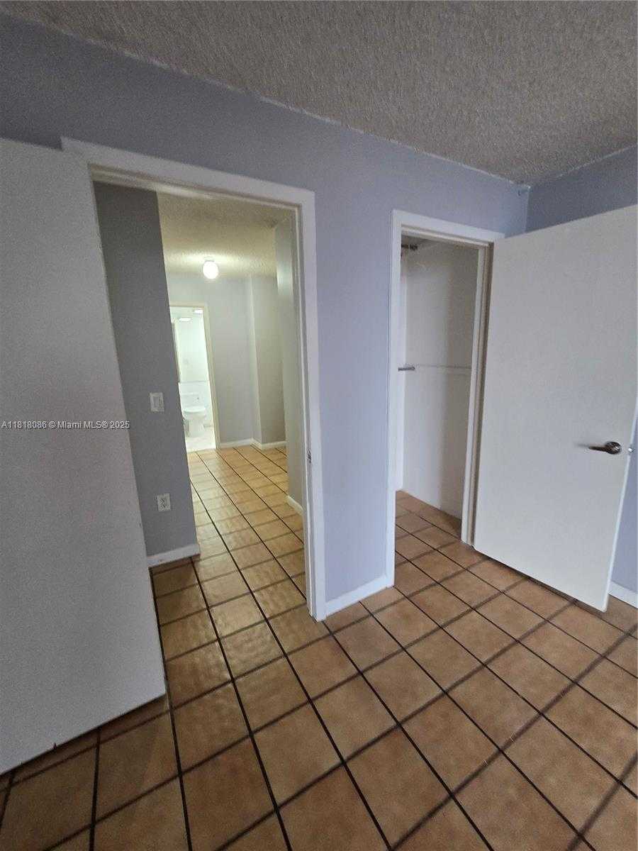 Small Image of 150 SOUTH EAST 25TH RD #6A, Miami Number 30