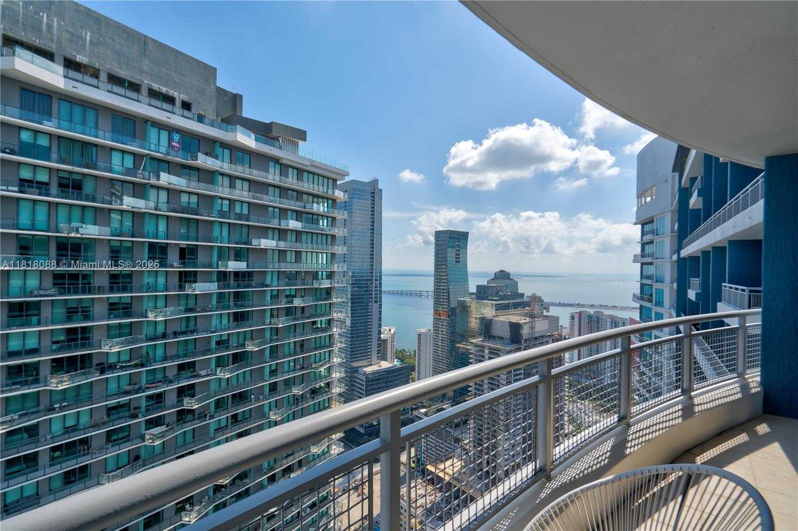 Small Image of 60 SOUTH WEST 13TH ST #4616, Miami Number 28