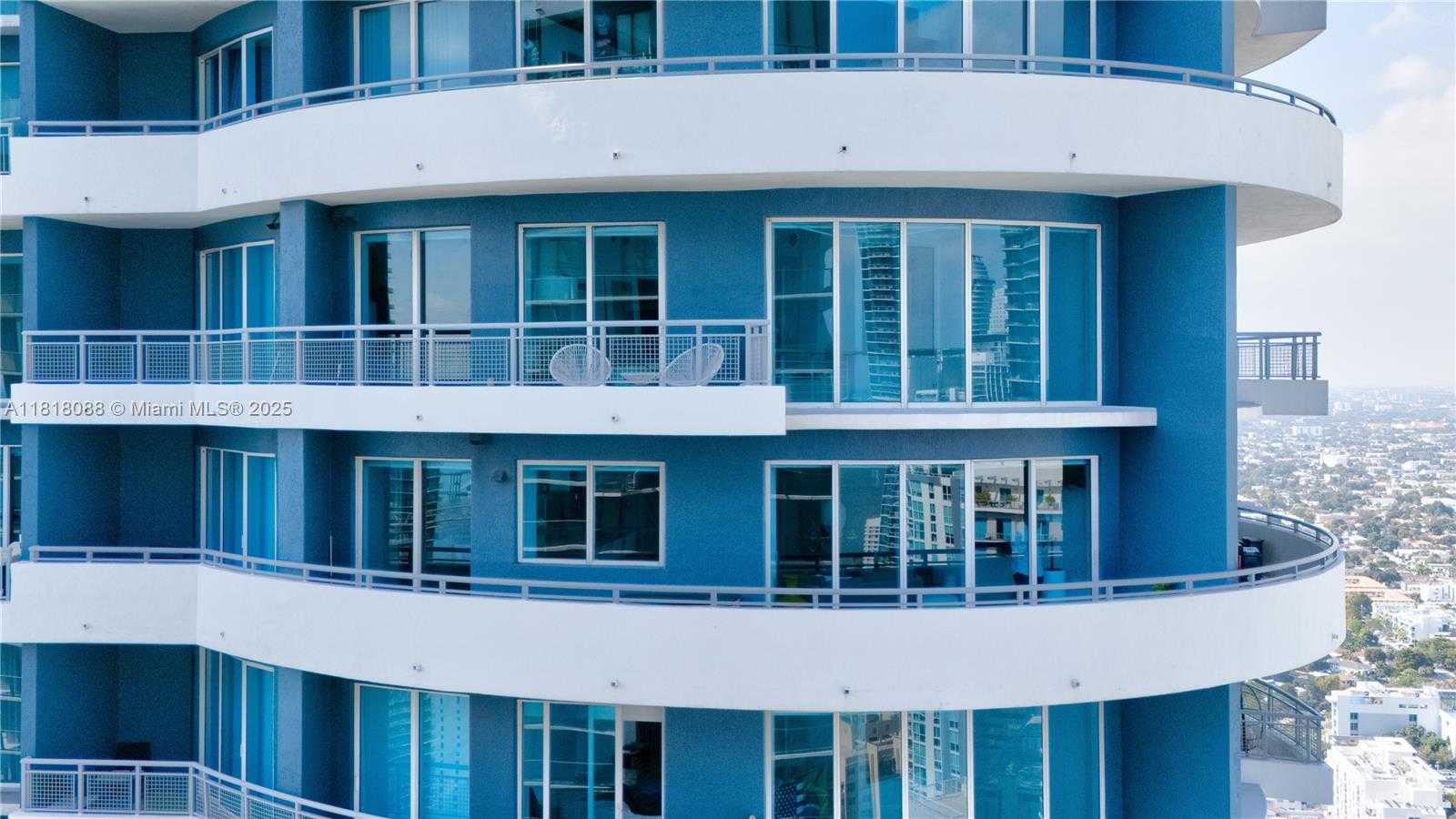 Small Image of 60 SOUTH WEST 13TH ST #4616, Miami Number 30