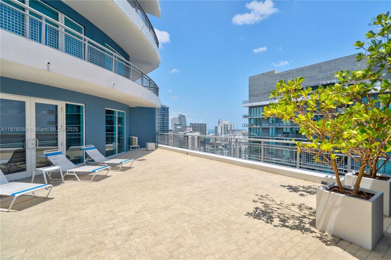 Small Image of 60 SOUTH WEST 13TH ST #4616, Miami Number 53