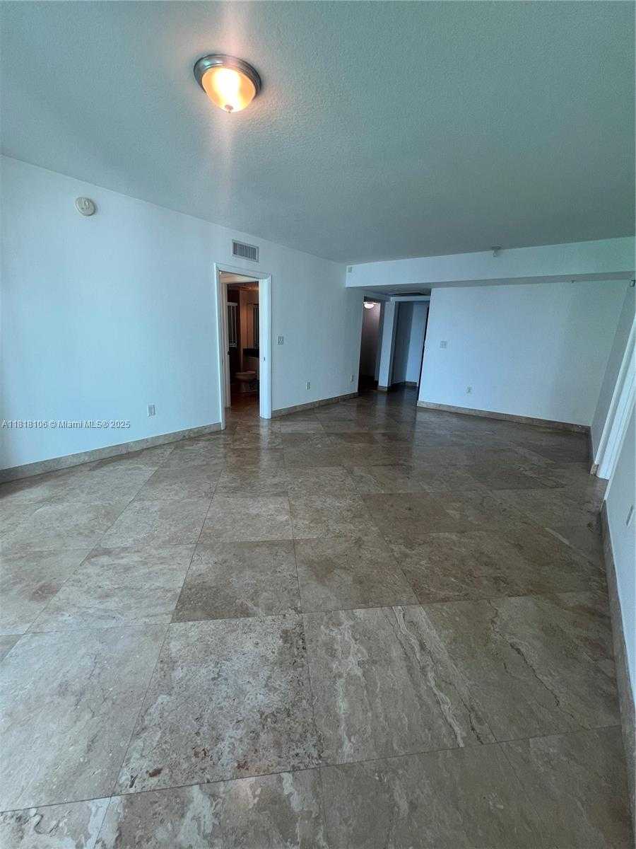 Small Image of 31 SOUTH EAST 5 ST #3004, Miami Number 21