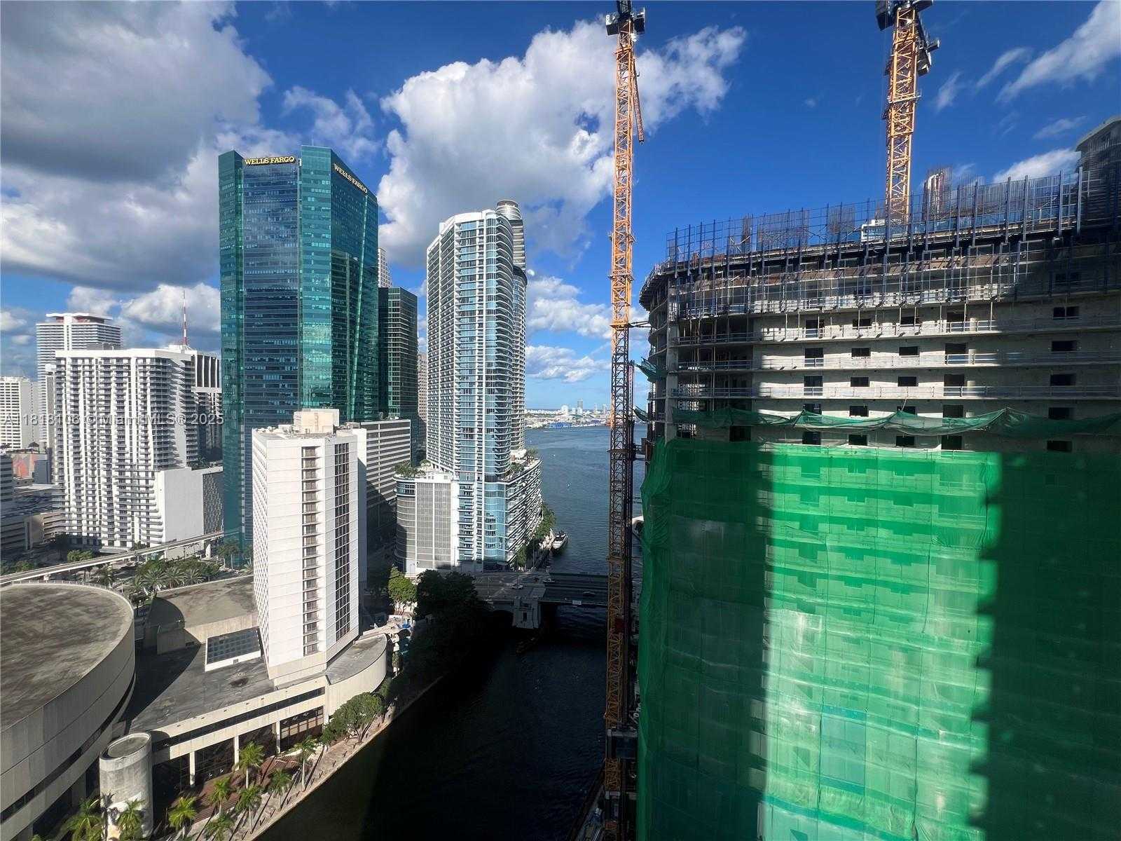 Small Image of 31 SOUTH EAST 5 ST #3004, Miami Number 30
