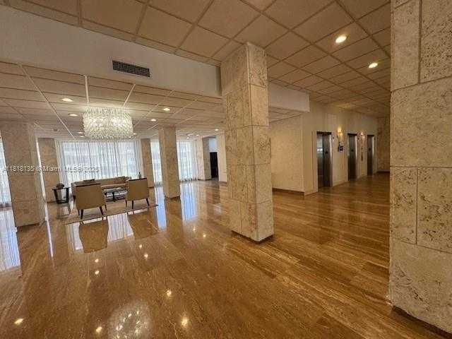 Small Image of 1950 SOUTH OCEAN DR #11B, Hallandale Beach Number 3