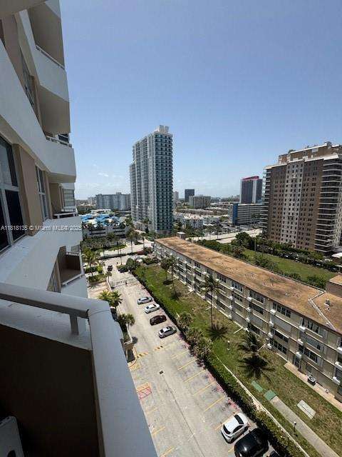 Small Image of 1950 SOUTH OCEAN DR #11B, Hallandale Beach Number 9