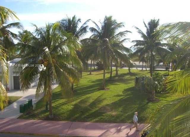 Small Image of 1390 OCEAN DR #302, Miami Beach Number 32