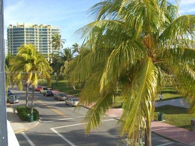 Small Image of 1390 OCEAN DR #302, Miami Beach Number 43