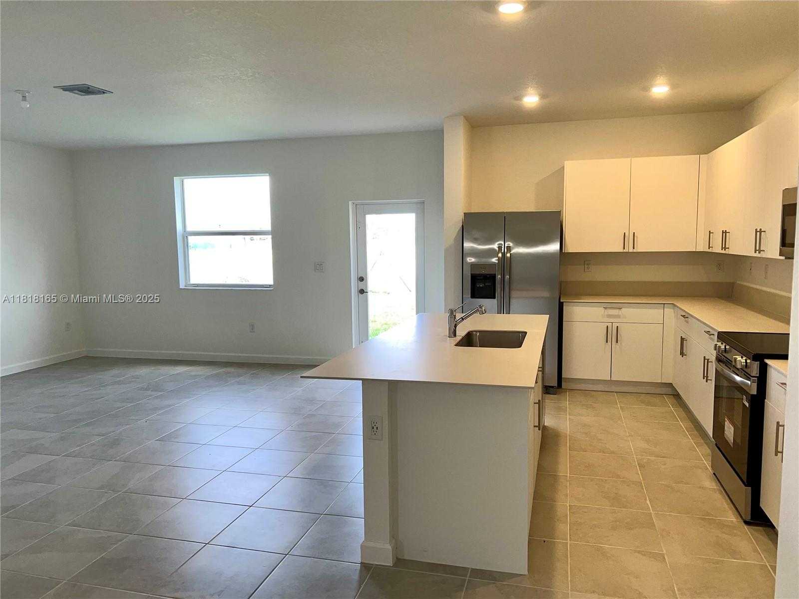 Small Image of 2929 SOUTH EAST 23RD AVE, Homestead Number 12