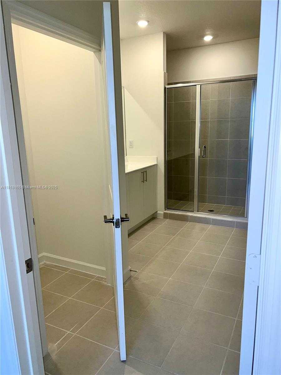 Small Image of 2929 SOUTH EAST 23RD AVE, Homestead Number 31