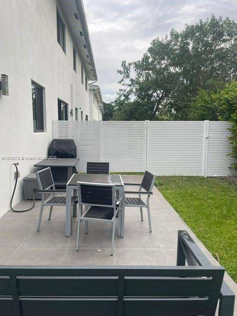 Small Image of 3270 SOUTH WEST 44TH ST, Dania Beach Number 25