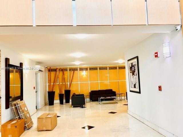 Small Image of 6770 INDIAN CREEK DR #11S, Miami Beach Number 15