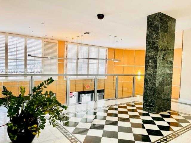 Small Image of 6770 INDIAN CREEK DR #11S, Miami Beach Number 17