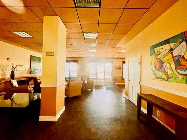 Small Image of 6770 INDIAN CREEK DR #11S, Miami Beach Number 25