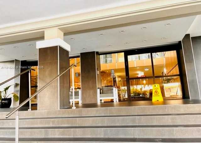 Small Image of 6770 INDIAN CREEK DR #11S, Miami Beach Number 26