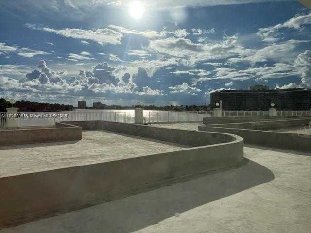 Small Image of 6770 INDIAN CREEK DR #11S, Miami Beach Number 30