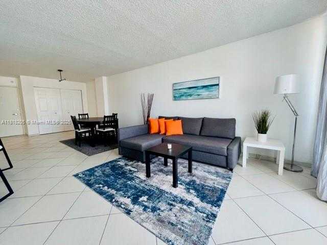 Small Image of 6770 INDIAN CREEK DR #11S, Miami Beach Number 4