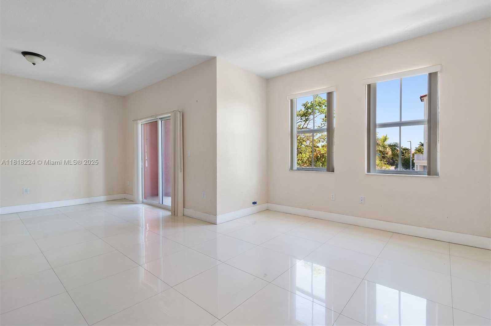 Small Image of 11102 NORTH WEST 83RD STREET #222, Doral Number 5