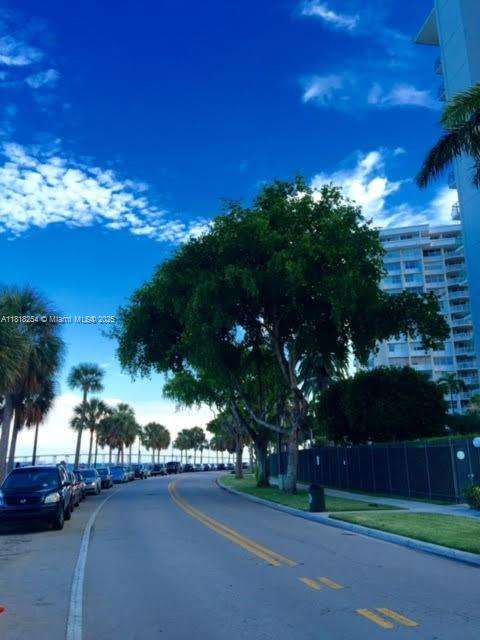 Small Image of 1408 BRICKELL BAY DR #516, Miami Number 13