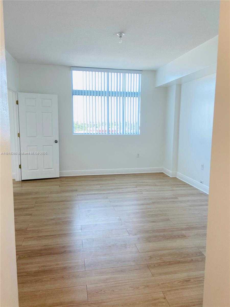 Small Image of 140 SOUTH DIXIE HWY #731, Hollywood Number 17