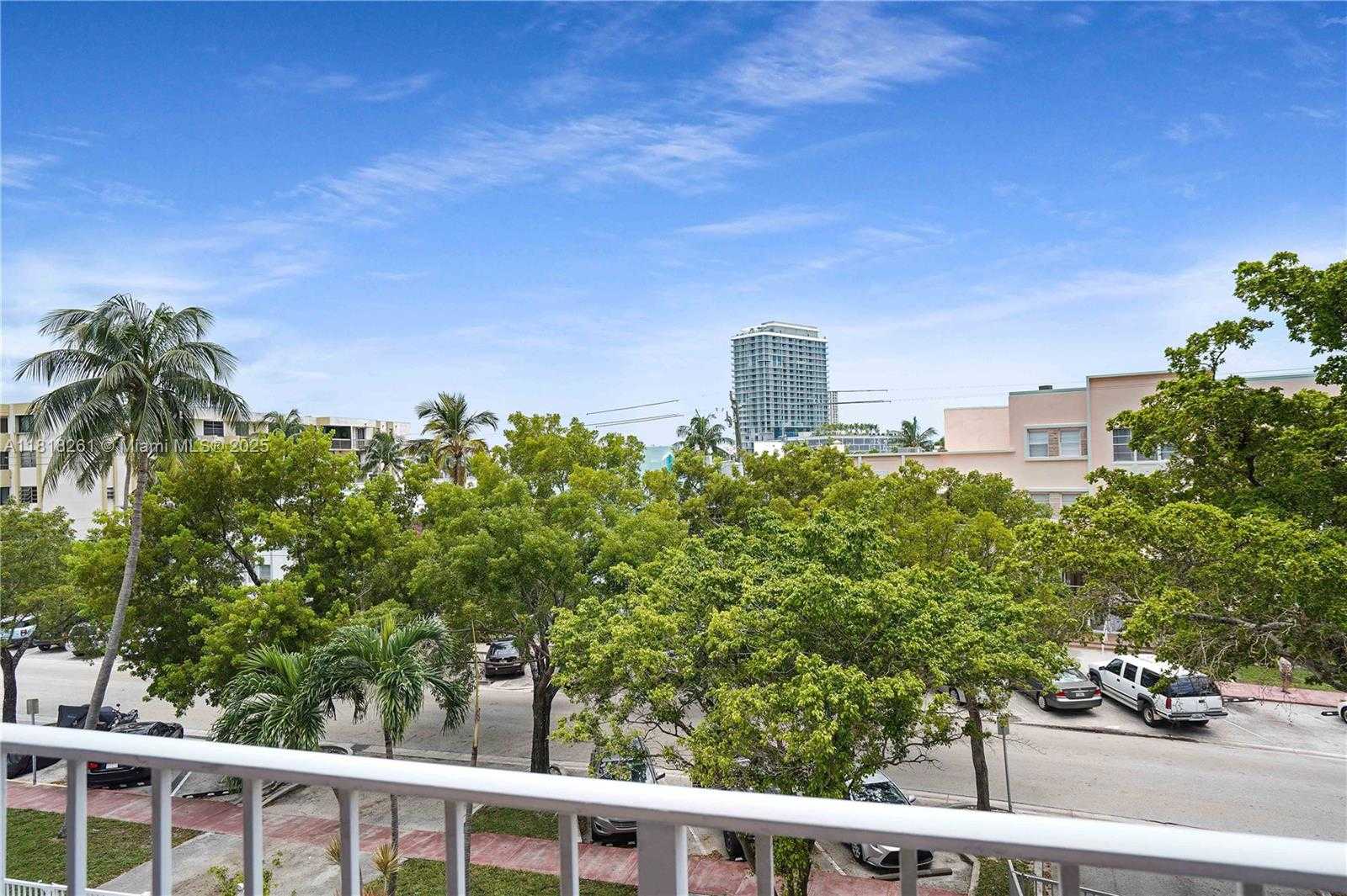 Small Image of 6900 BAY DR #3H, Miami Beach Number 22