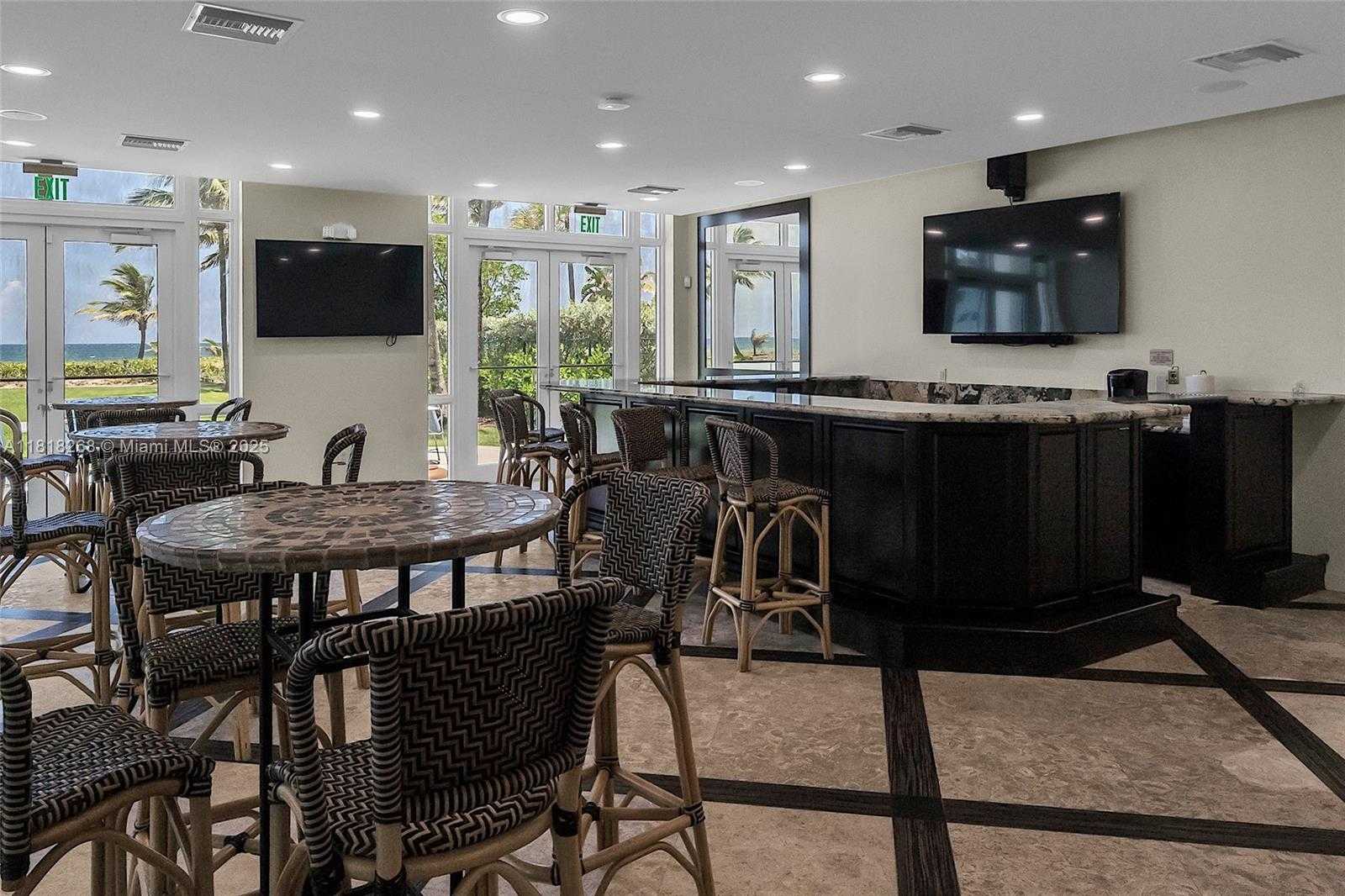 Small Image of 9 GATEHOUSE RD #9, Sea Ranch Lakes Number 31