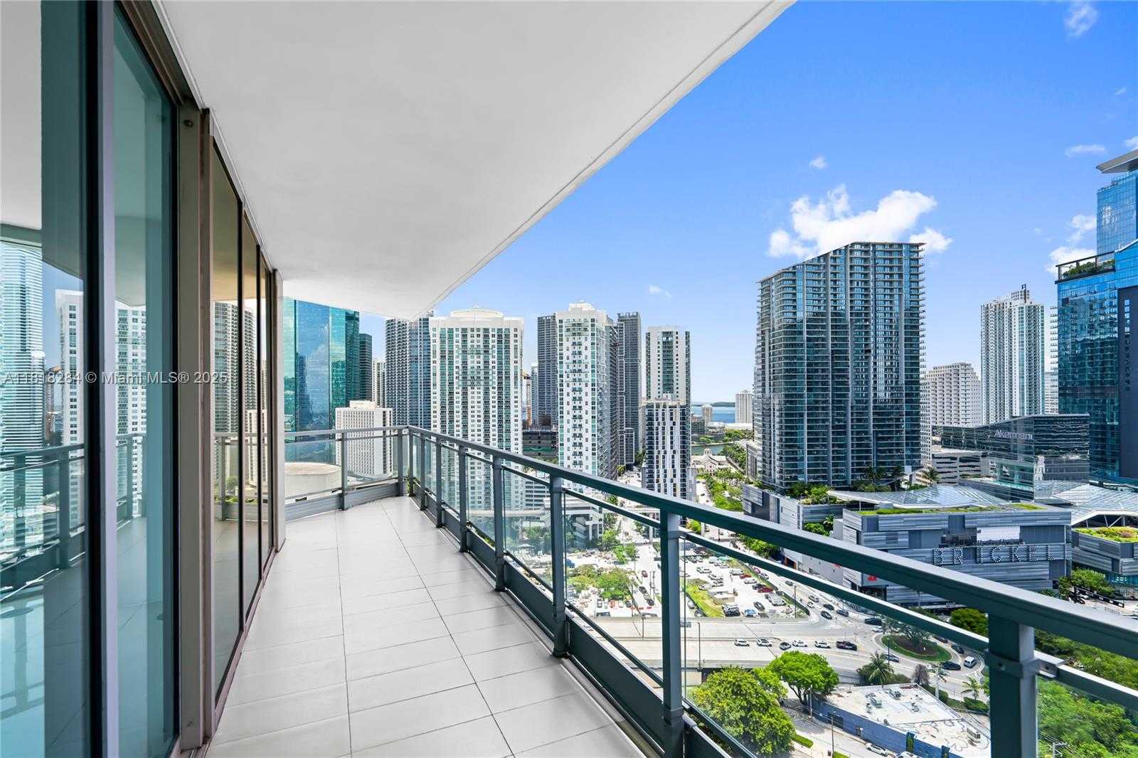 Small Image of 92 SOUTH WEST 3RD ST #2901, Miami Number 29