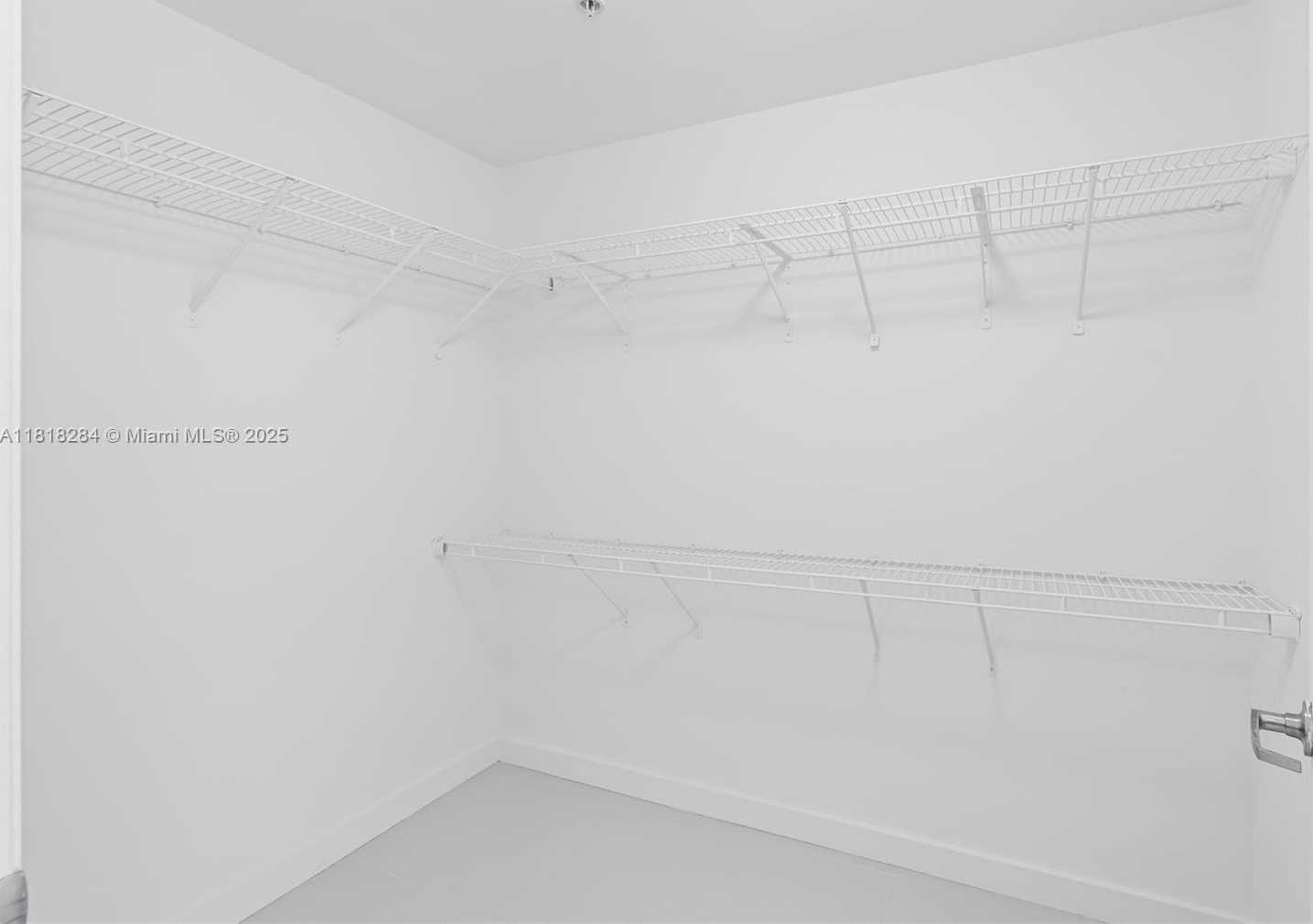 Small Image of 92 SOUTH WEST 3RD ST #2901, Miami Number 40