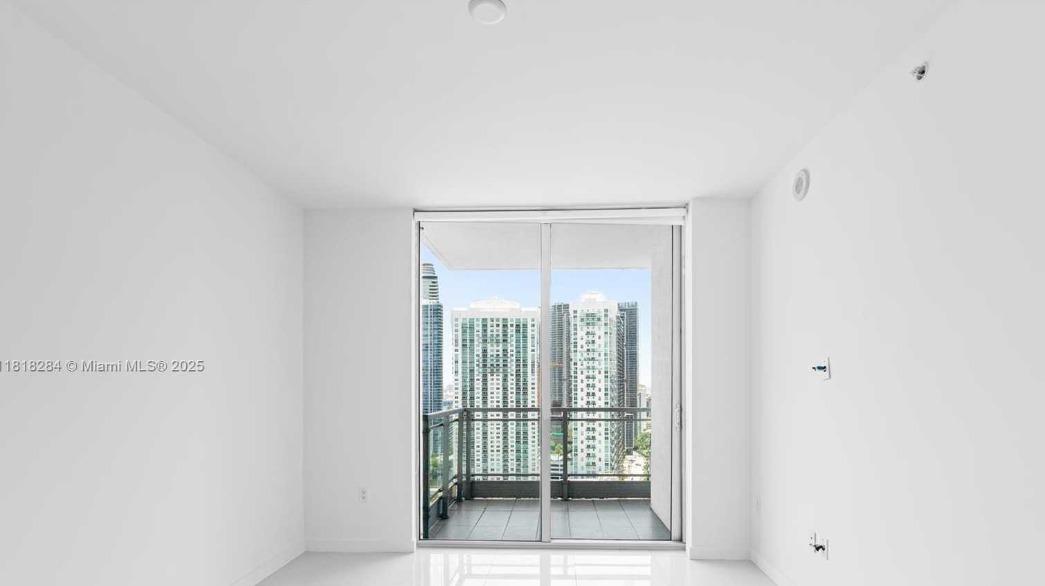 Small Image of 92 SOUTH WEST 3RD ST #2901, Miami Number 42