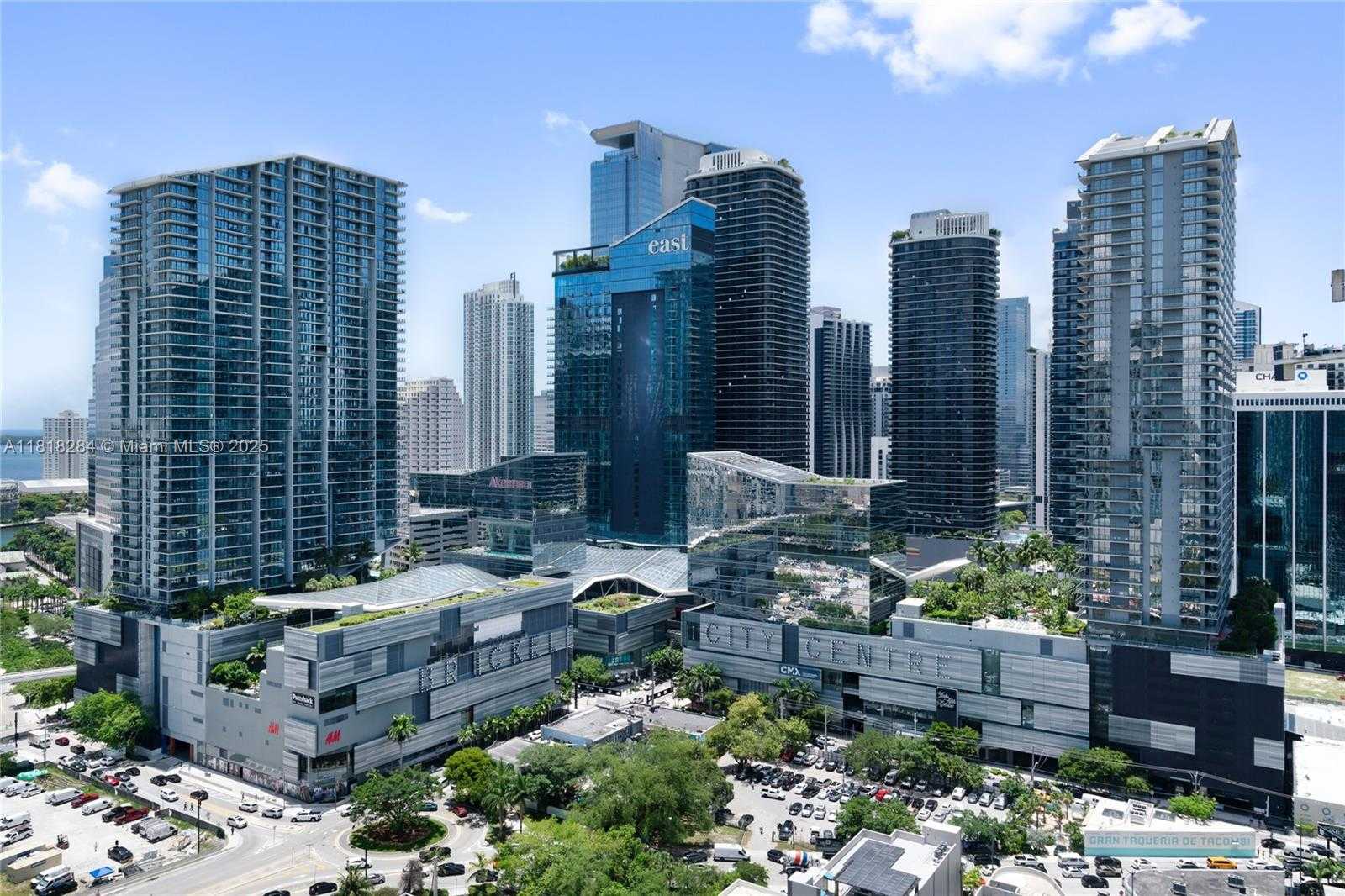 Small Image of 92 SOUTH WEST 3RD ST #2901, Miami Number 59