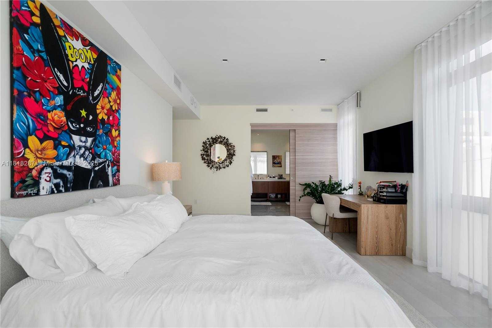 Small Image of 515 VALENCIA AVE #203, Coral Gables Number 16