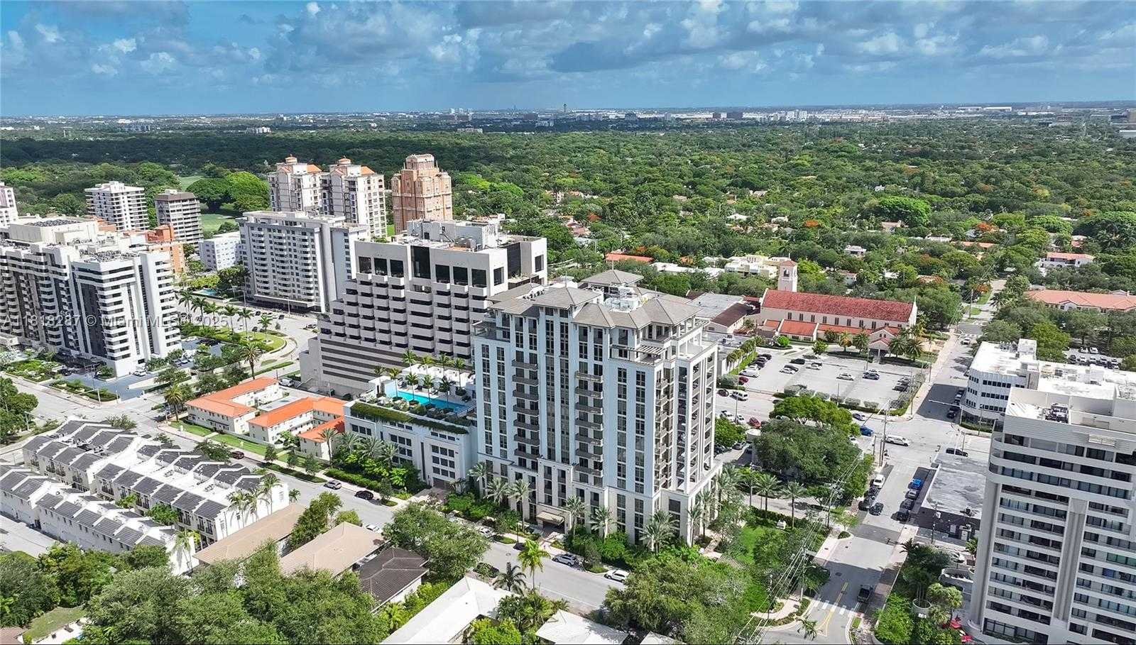 Small Image of 515 VALENCIA AVE #203, Coral Gables Number 39