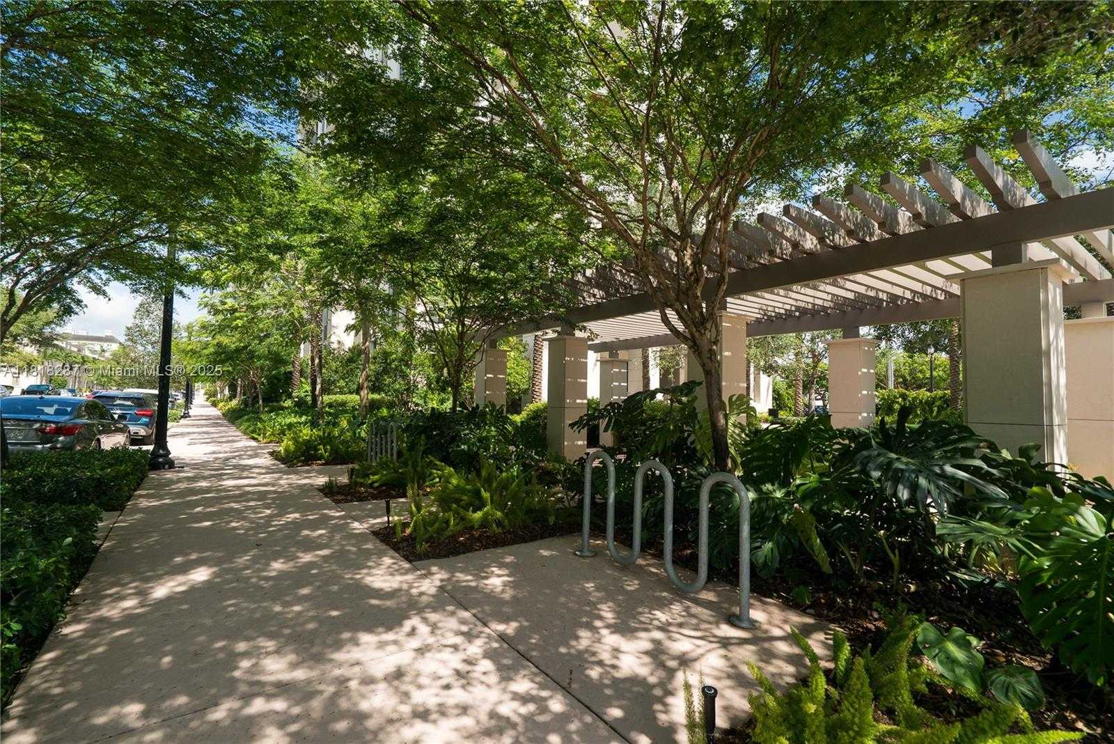 Small Image of 515 VALENCIA AVE #203, Coral Gables Number 51