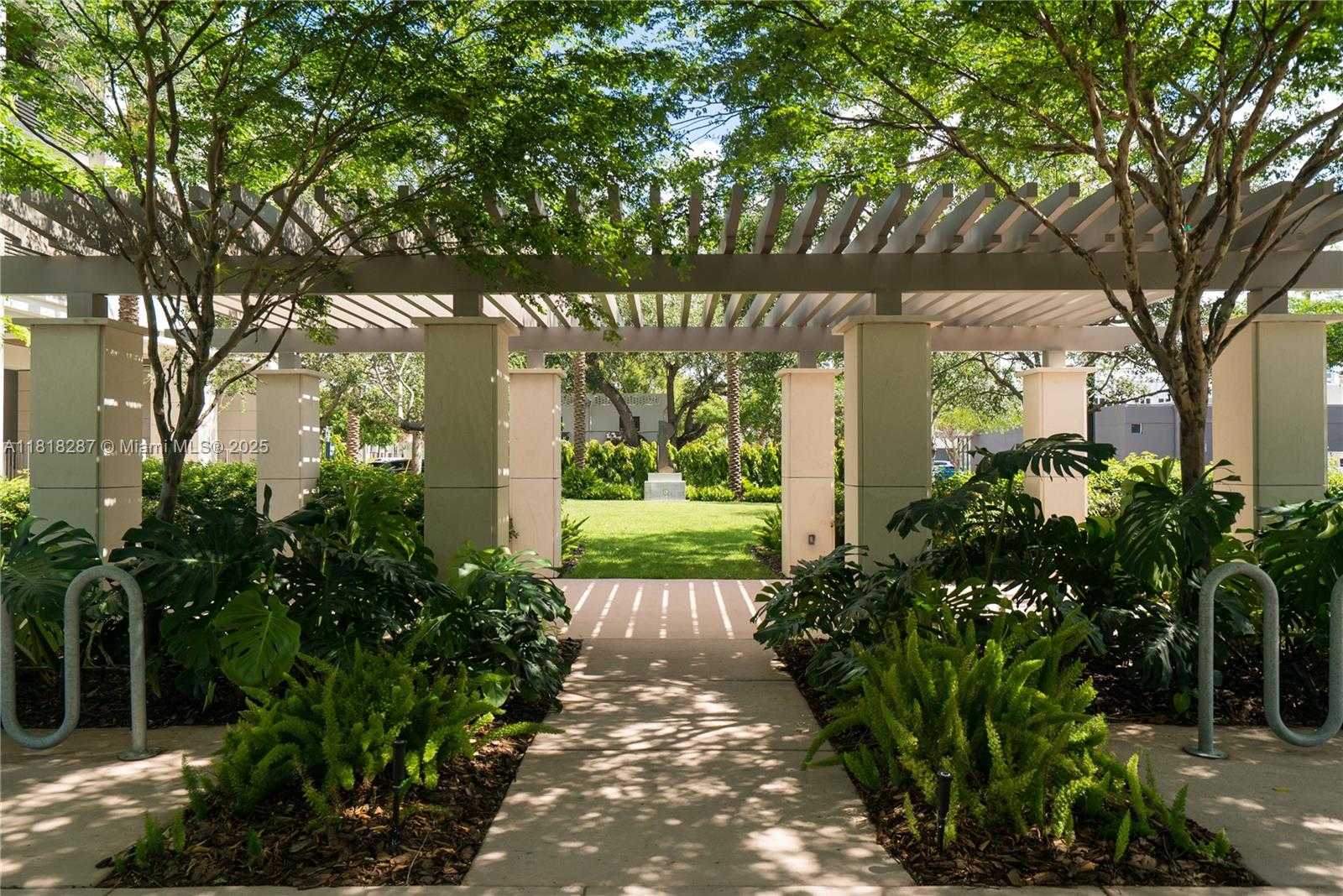 Small Image of 515 VALENCIA AVE #203, Coral Gables Number 52