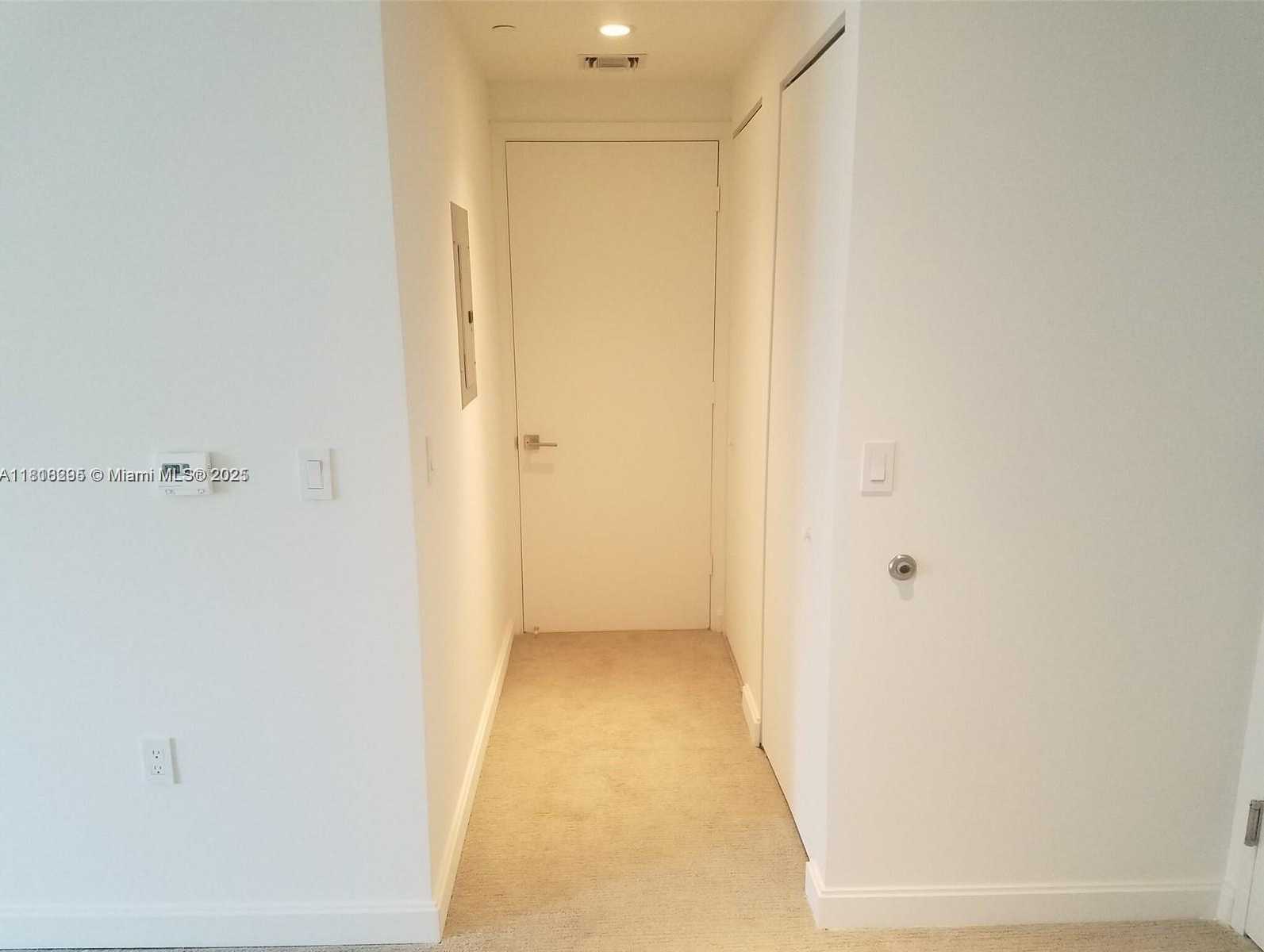 Small Image of 45 SOUTH WEST 9TH ST #2907, Miami Number 13